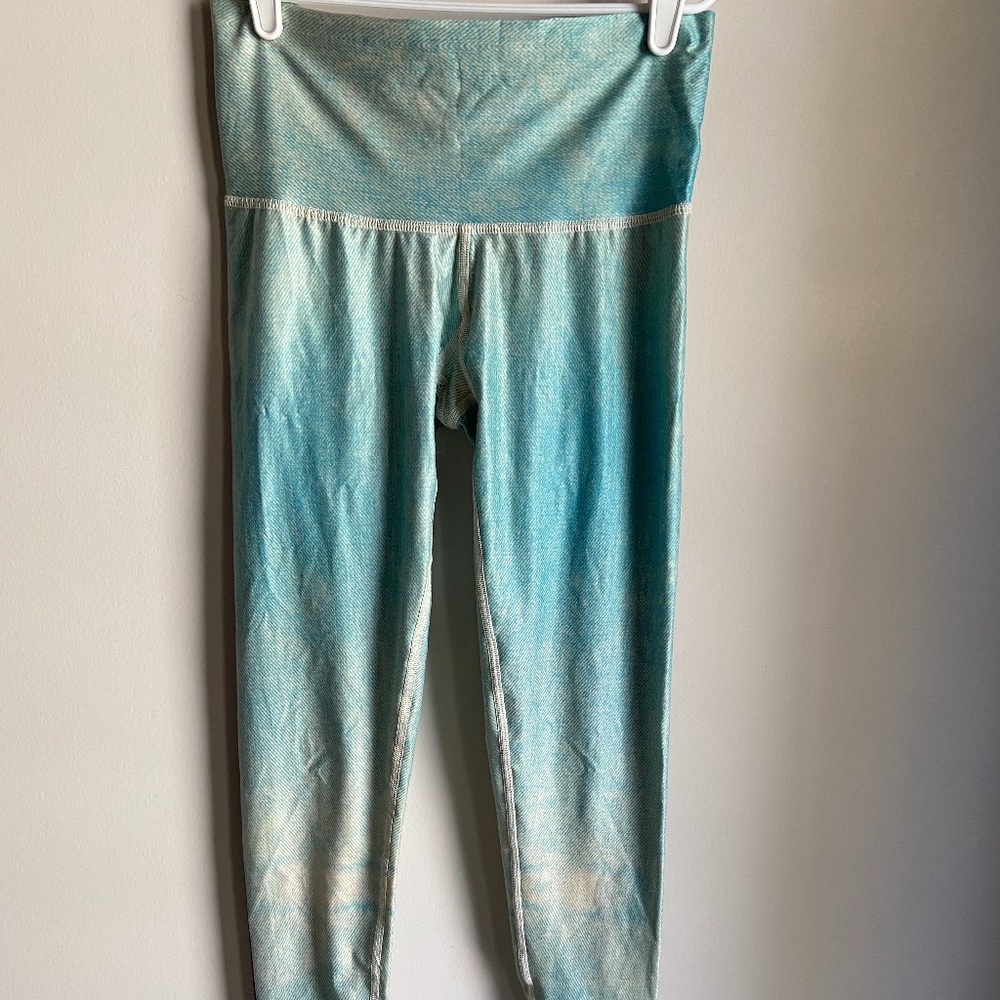 Teeki Hot Yoga Pant-Moon Detail